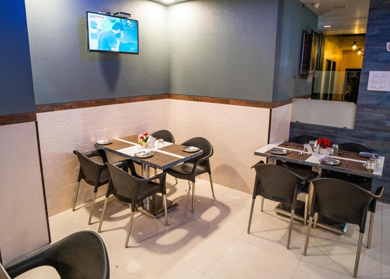 Hotel Mari Aai Residency 나비뭄바이 외부 사진