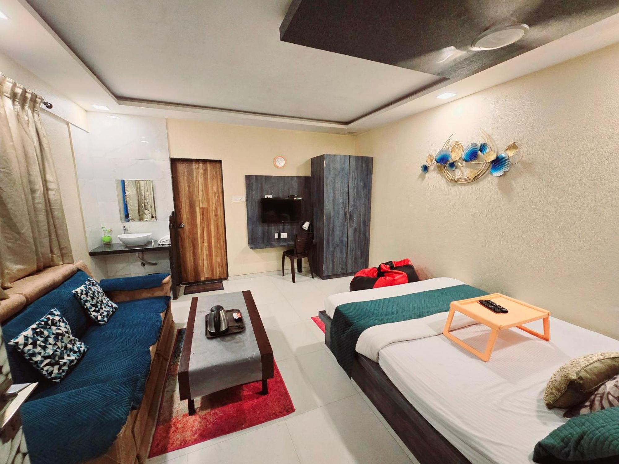 Hotel Mari Aai Residency 나비뭄바이 객실 사진