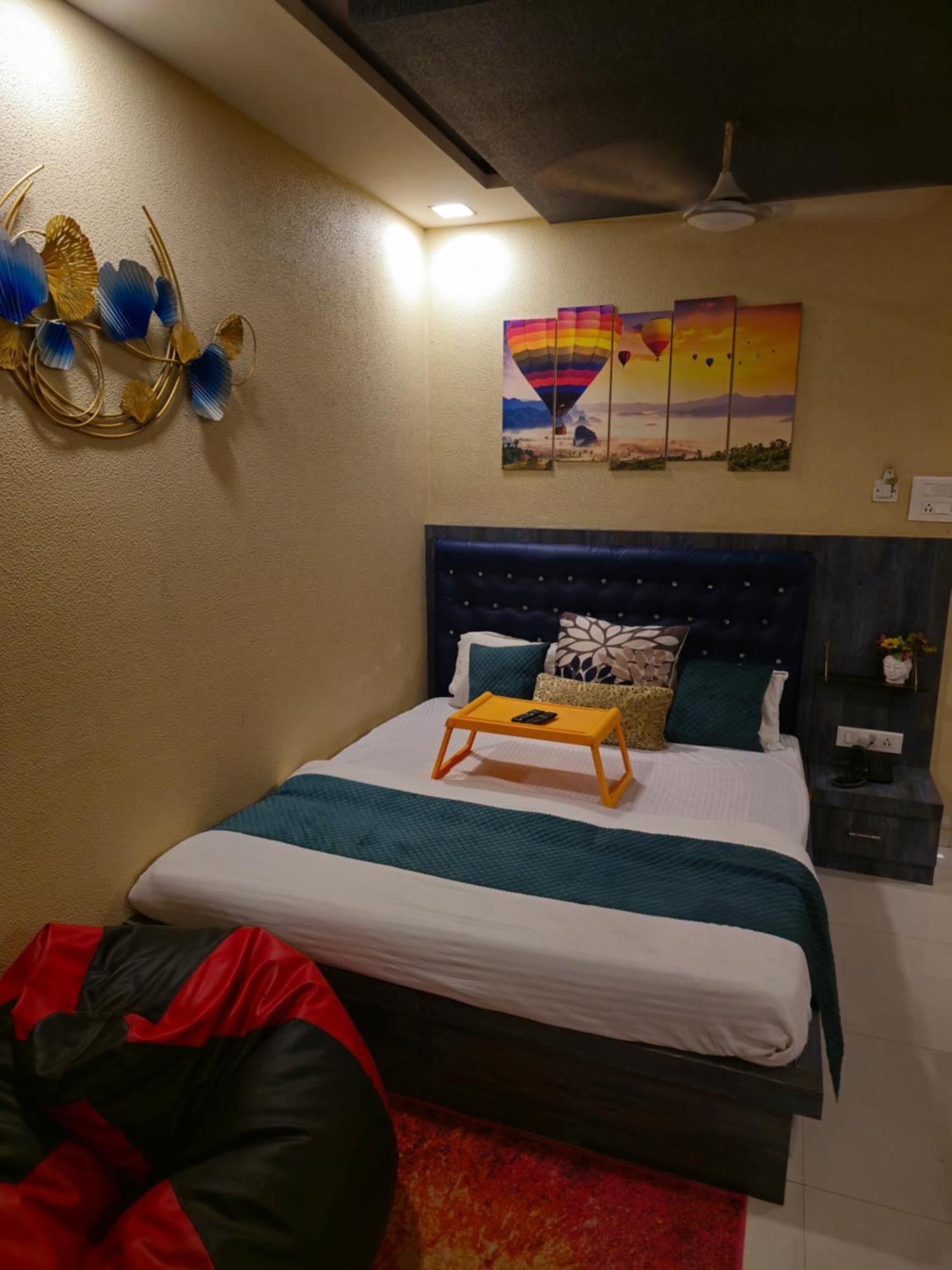 Hotel Mari Aai Residency 나비뭄바이 객실 사진