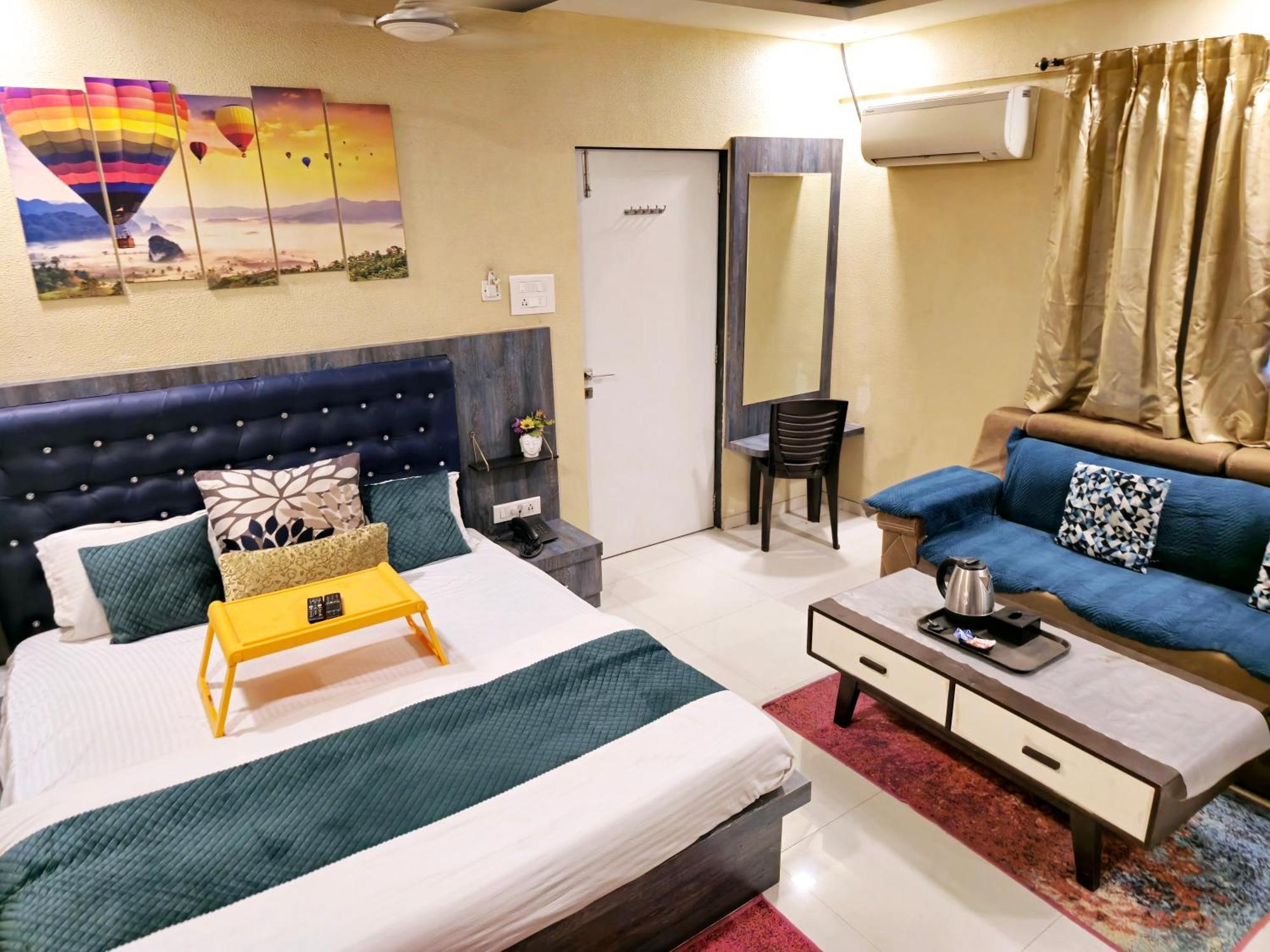 Hotel Mari Aai Residency 나비뭄바이 객실 사진