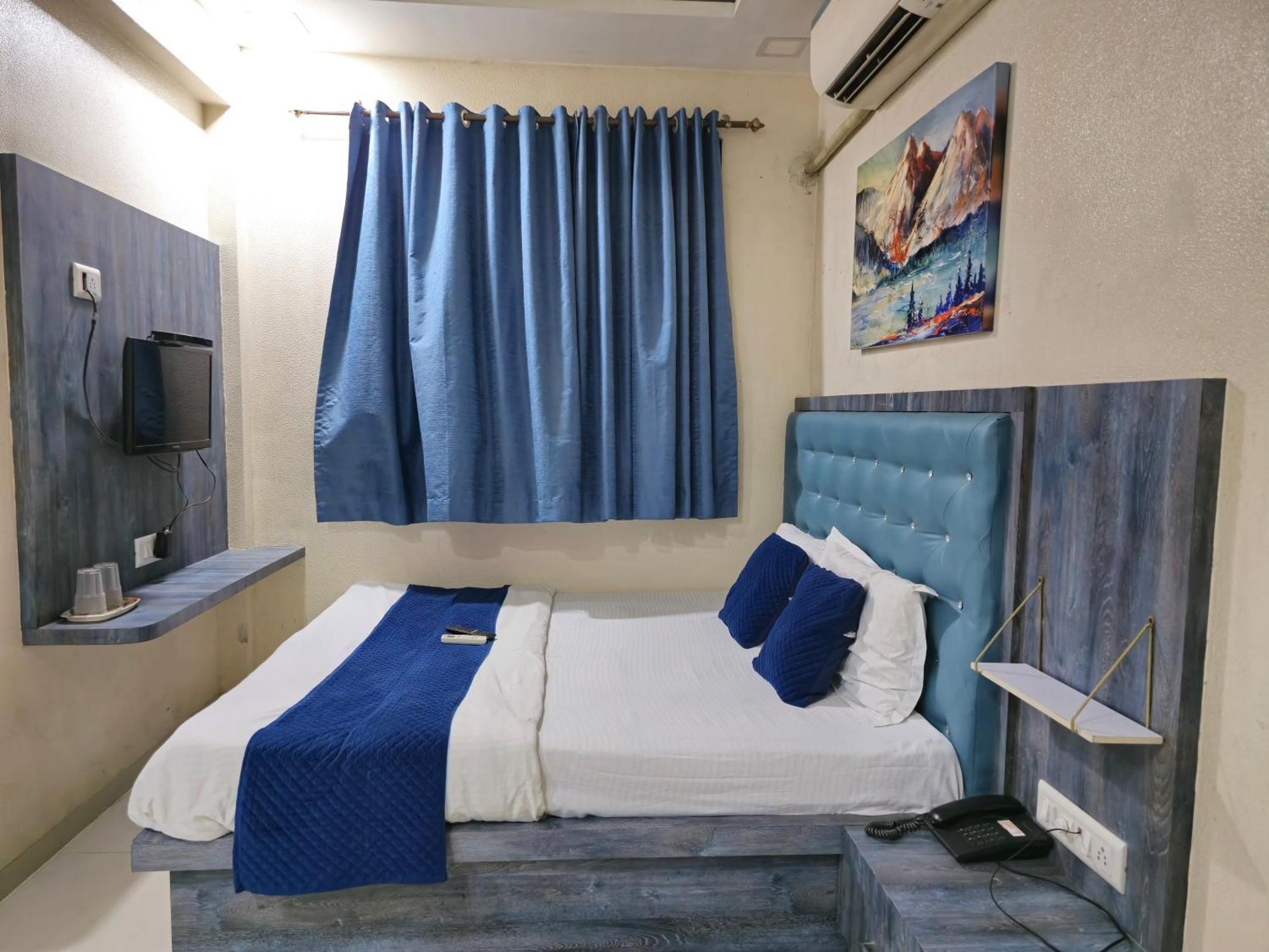 Hotel Mari Aai Residency 나비뭄바이 객실 사진