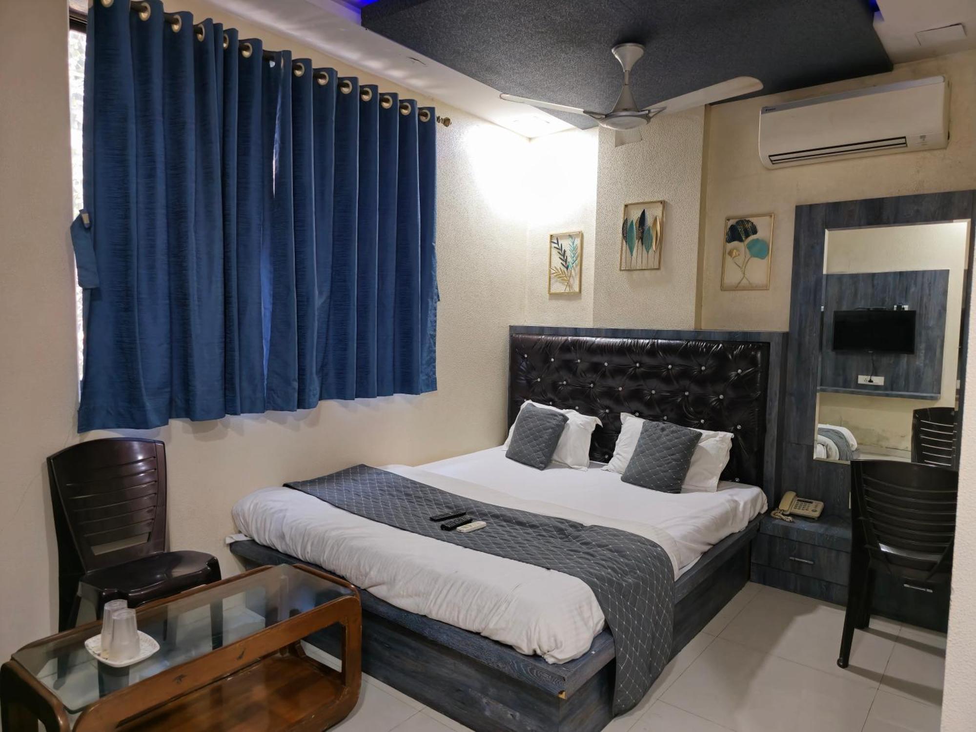 Hotel Mari Aai Residency 나비뭄바이 객실 사진