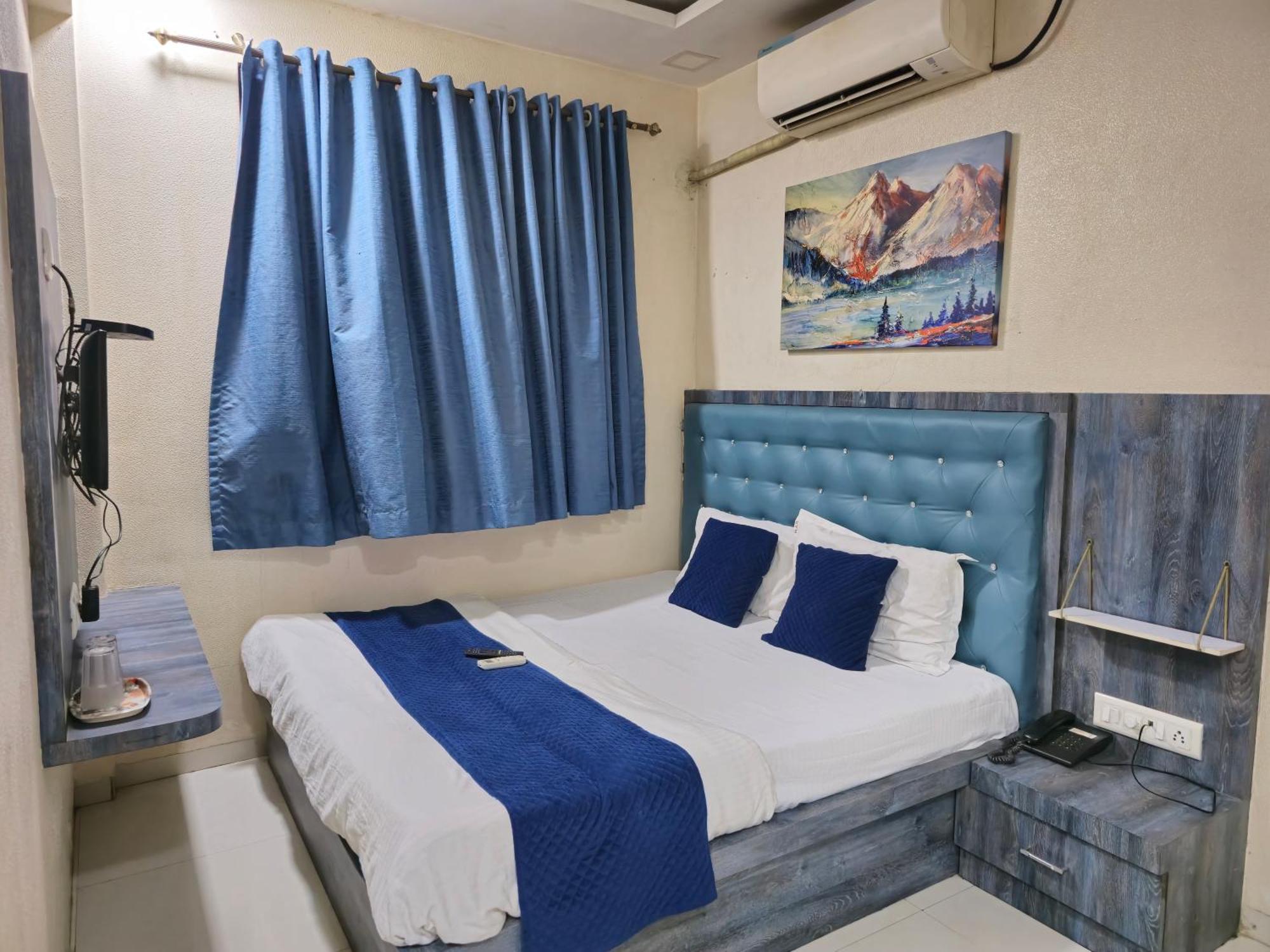 Hotel Mari Aai Residency 나비뭄바이 객실 사진